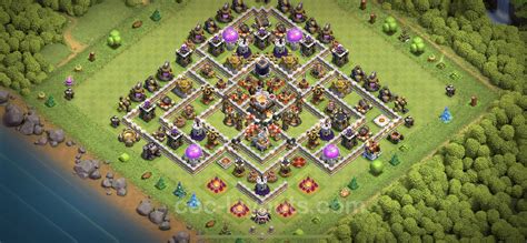 clash of clans level 11 layout.